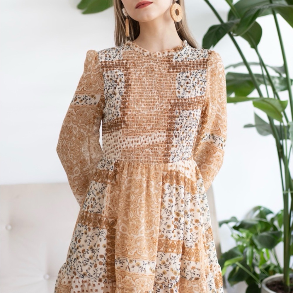 🍒 Chic Patchwork Long Sleeve Dress in Brown Floral